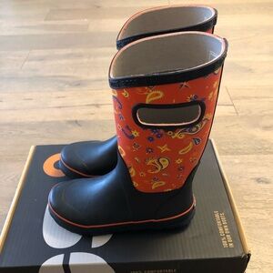 New Kids Bogs Orange Rain Boots 3 Youth (Big Kid)